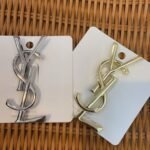 Broche Yves Saint Laurent Mod 13