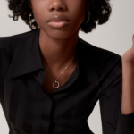 Juste un Clou pendant, diamonds