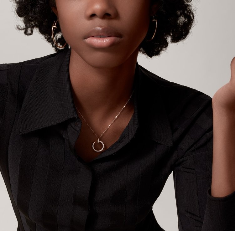 Juste un Clou pendant, diamonds