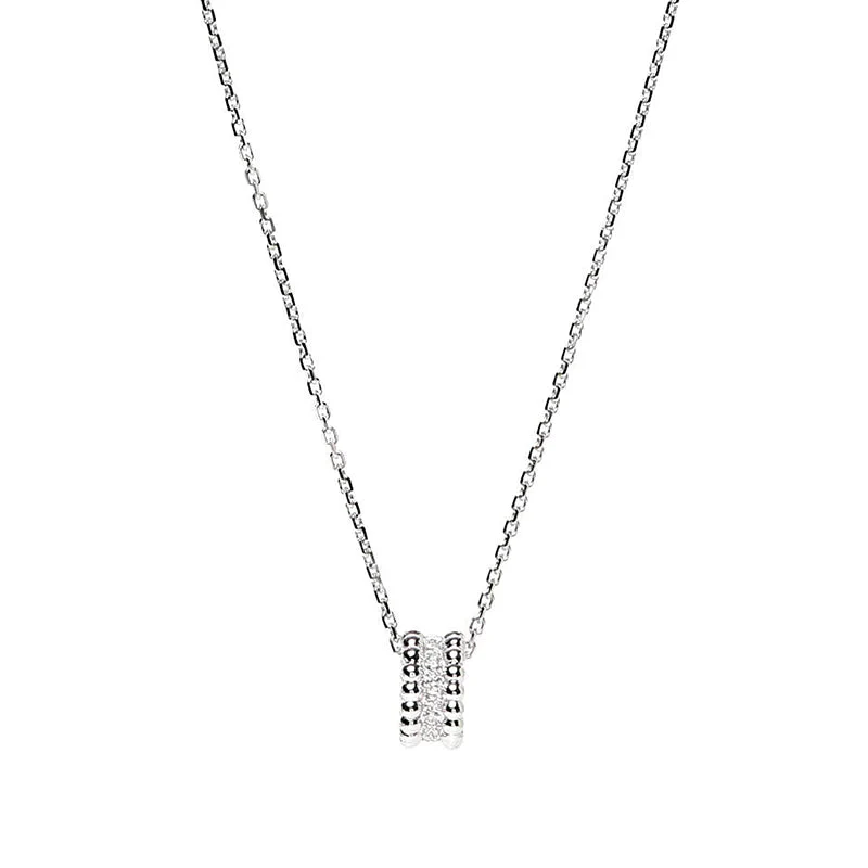 VANCLEEF_ARPELSperleediamondWhiteGoldnecklace_1024x1024_3b91715c-a552-4a13-9b6c-db4012145cda